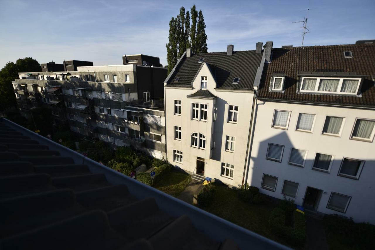 Liliencronstrasse * Düsseldorf